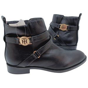 Sz 7.5 Tommy Hilfiger Women's Black Ankle Boots Zipper Gold Logo booties